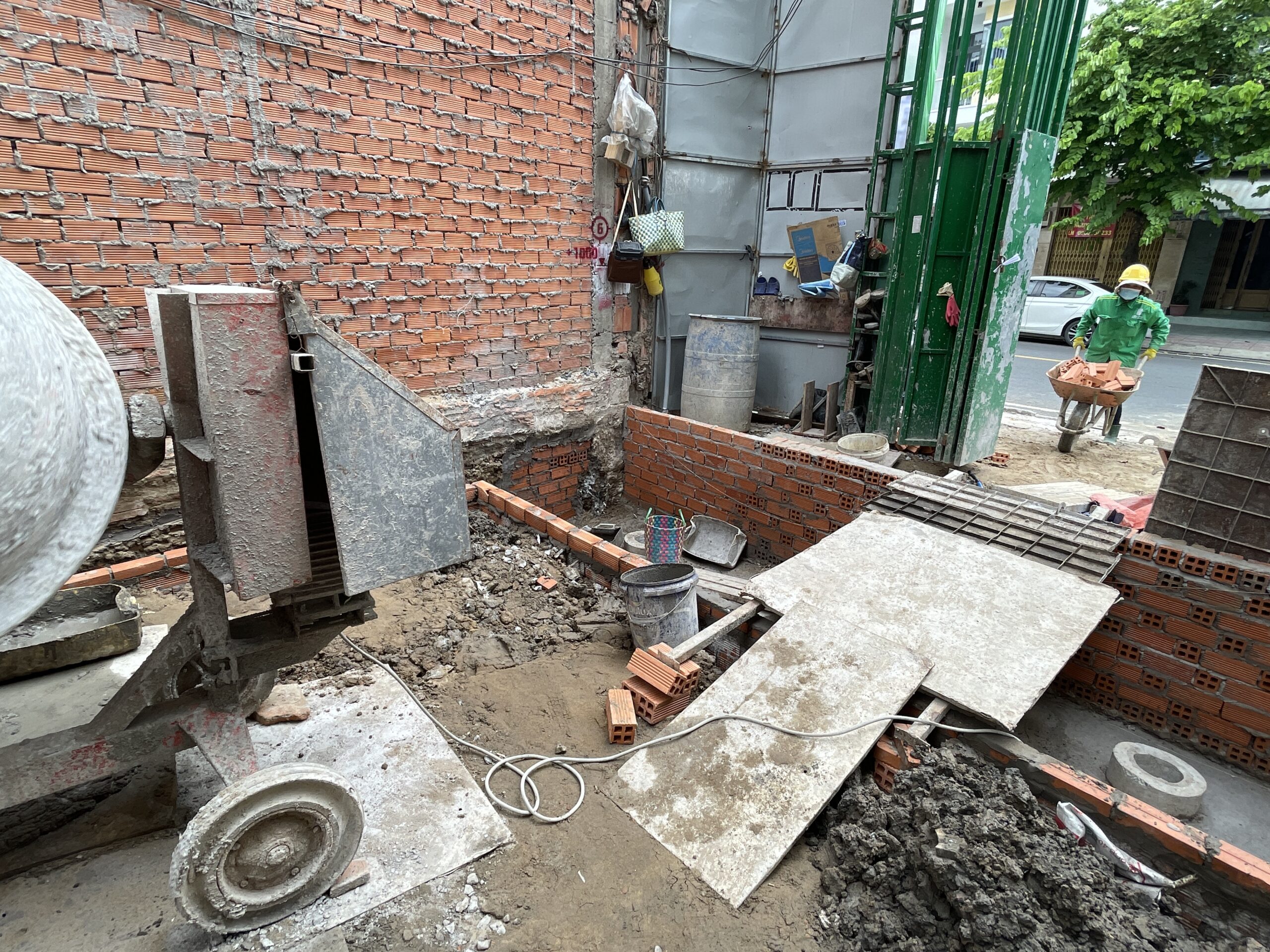 Đánh Giá Tiến Độ Và Chuyển Giao Sang Giai Đoạn Thân Nhà