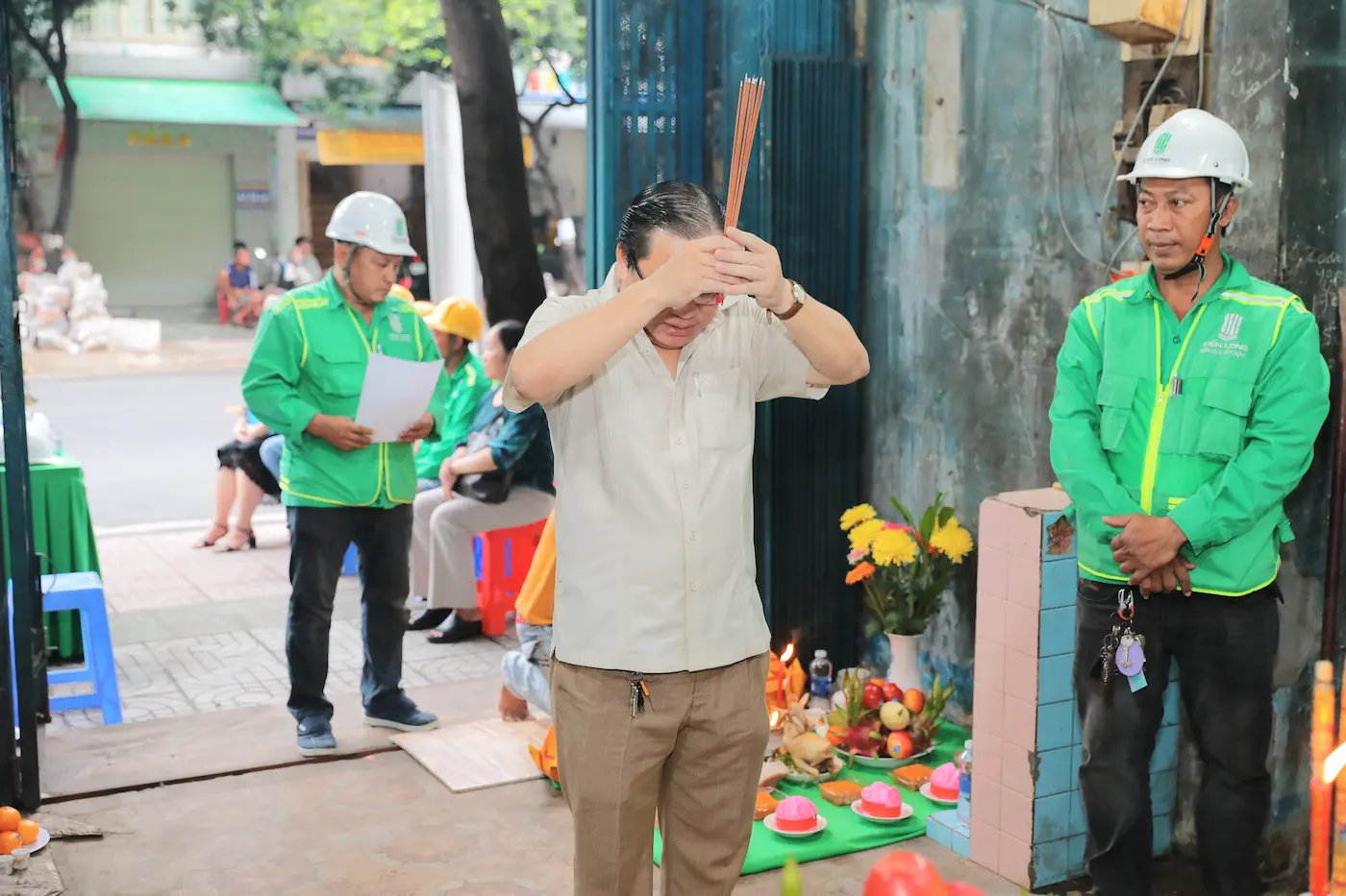 Khoảnh Khắc Khởi Công Vững Vàng