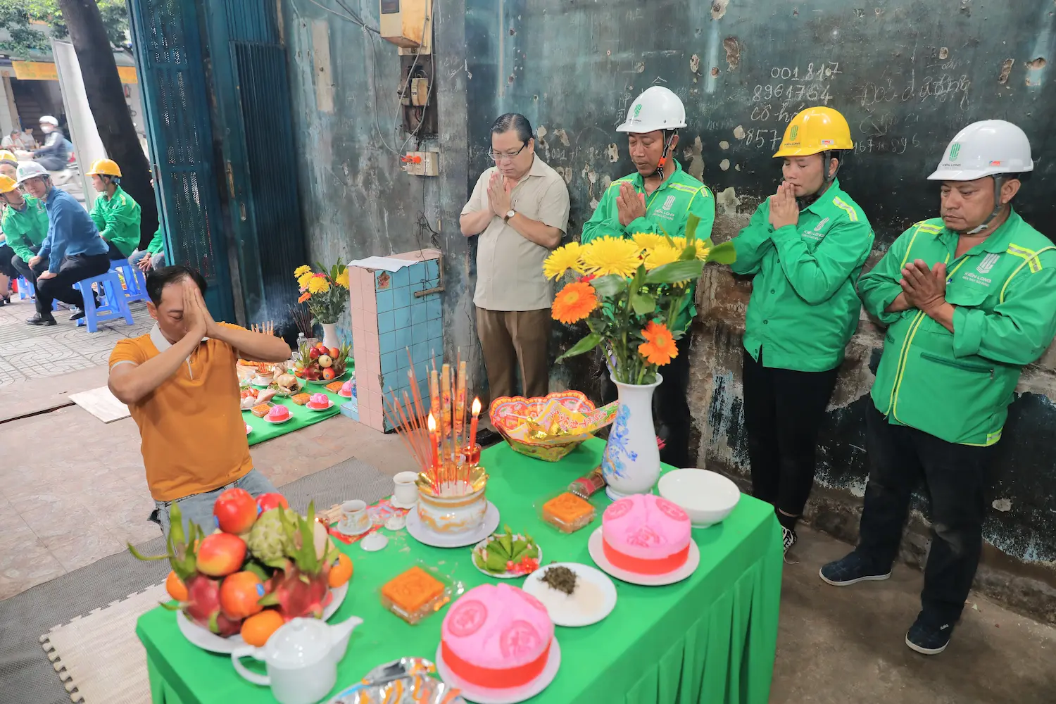 Khoảnh Khắc Khởi Công Vững Vàng